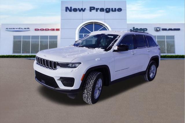 new 2025 Jeep Grand Cherokee car, priced at $38,570