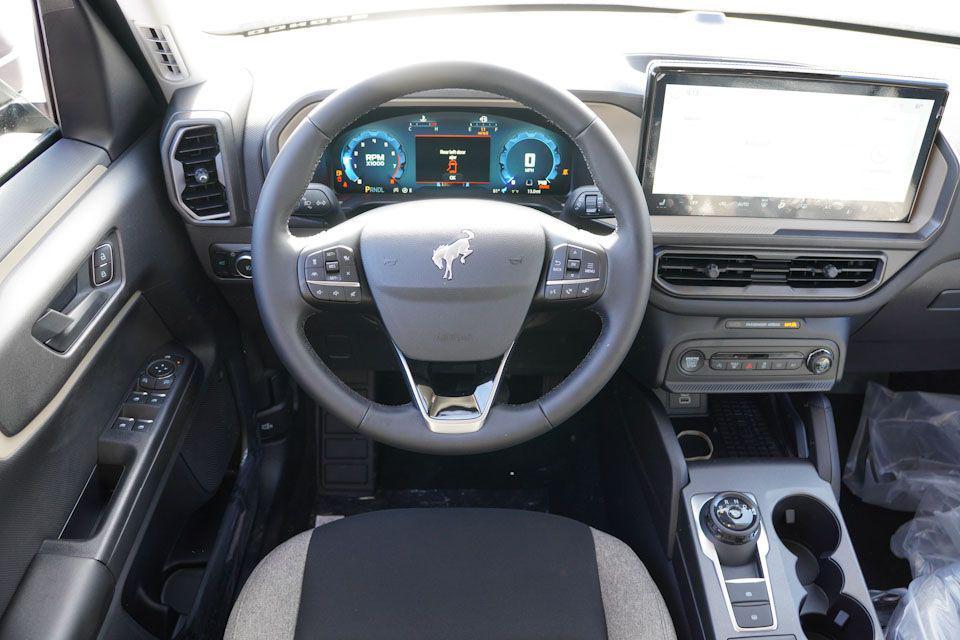 new 2025 Ford Bronco Sport car, priced at $30,932