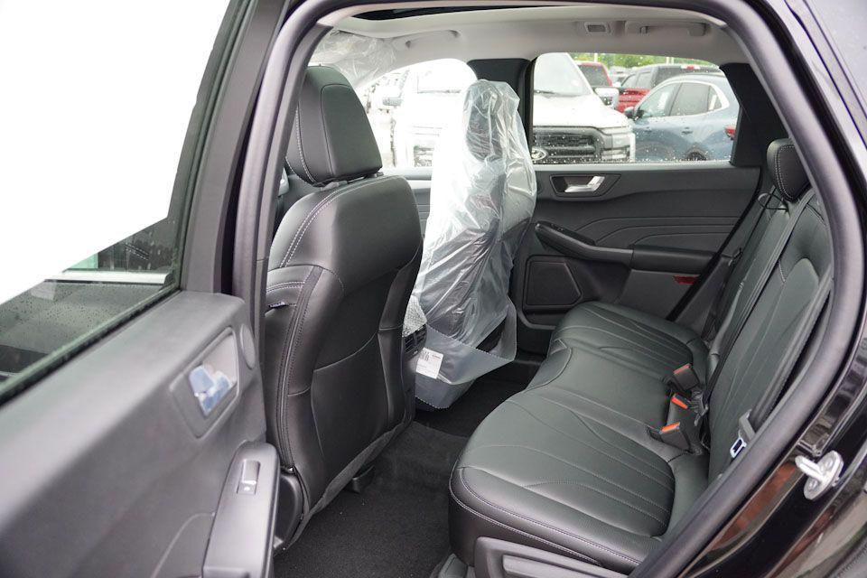 new 2025 Ford Escape PHEV car, priced at $36,145