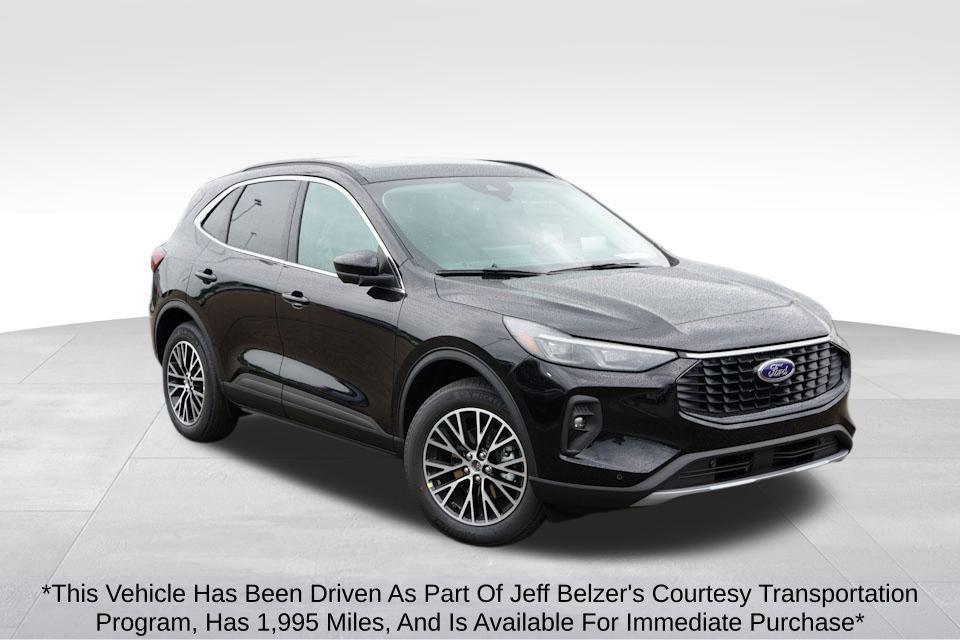 new 2025 Ford Escape PHEV car, priced at $33,643