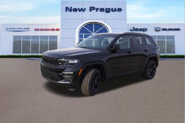 new 2025 Jeep Grand Cherokee car, priced at $44,020
