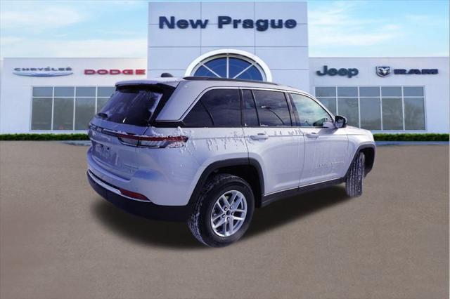 new 2025 Jeep Grand Cherokee car, priced at $39,088