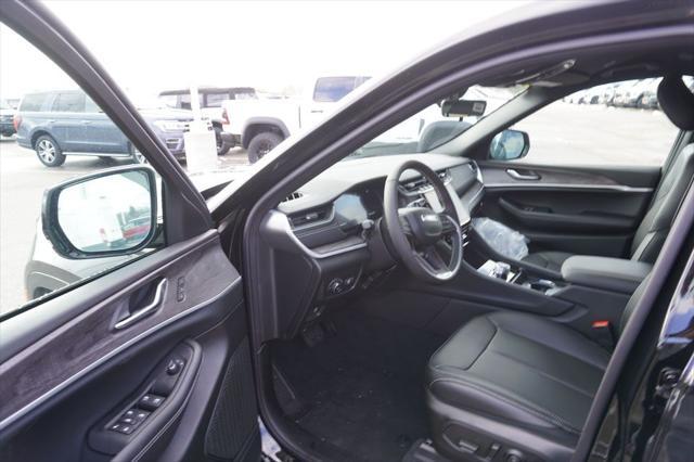 new 2025 Jeep Grand Cherokee L car, priced at $44,549
