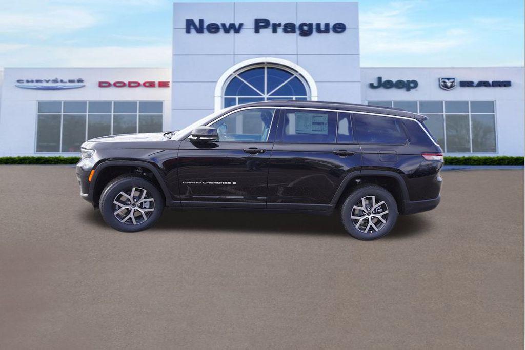 new 2025 Jeep Grand Cherokee L car, priced at $43,649