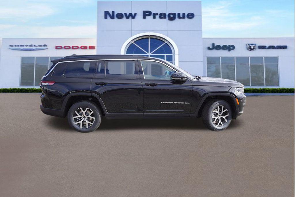 new 2025 Jeep Grand Cherokee L car, priced at $43,649