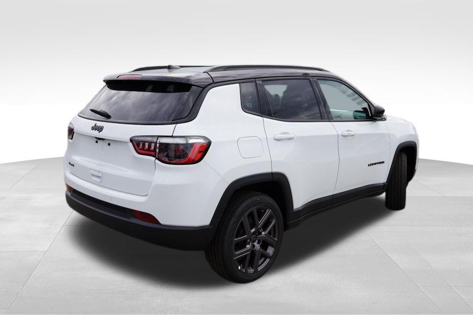 new 2025 Jeep Compass car, priced at $32,825