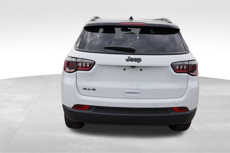 new 2025 Jeep Compass car, priced at $32,825
