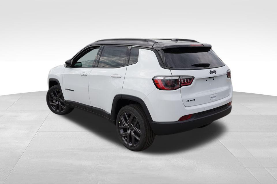 new 2025 Jeep Compass car, priced at $32,825