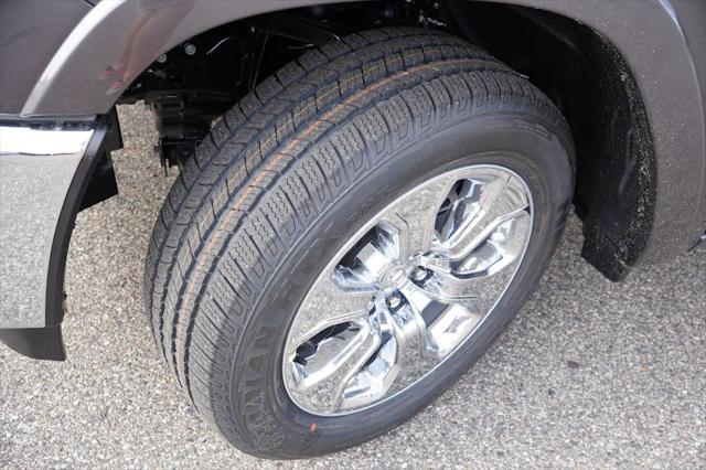 new 2025 Ram 1500 car, priced at $47,117