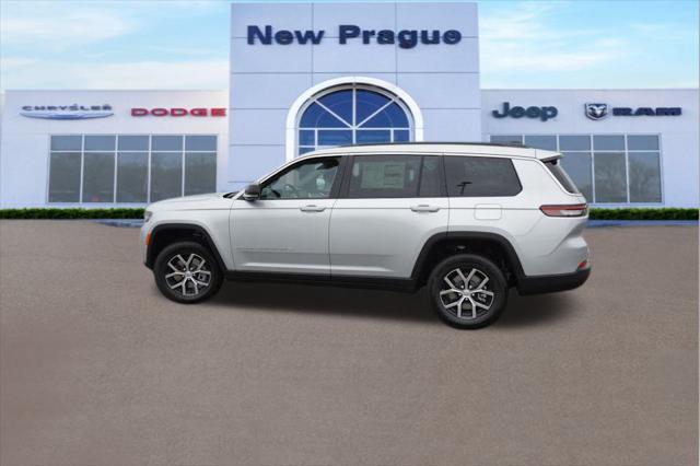 new 2024 Jeep Grand Cherokee L car, priced at $41,632