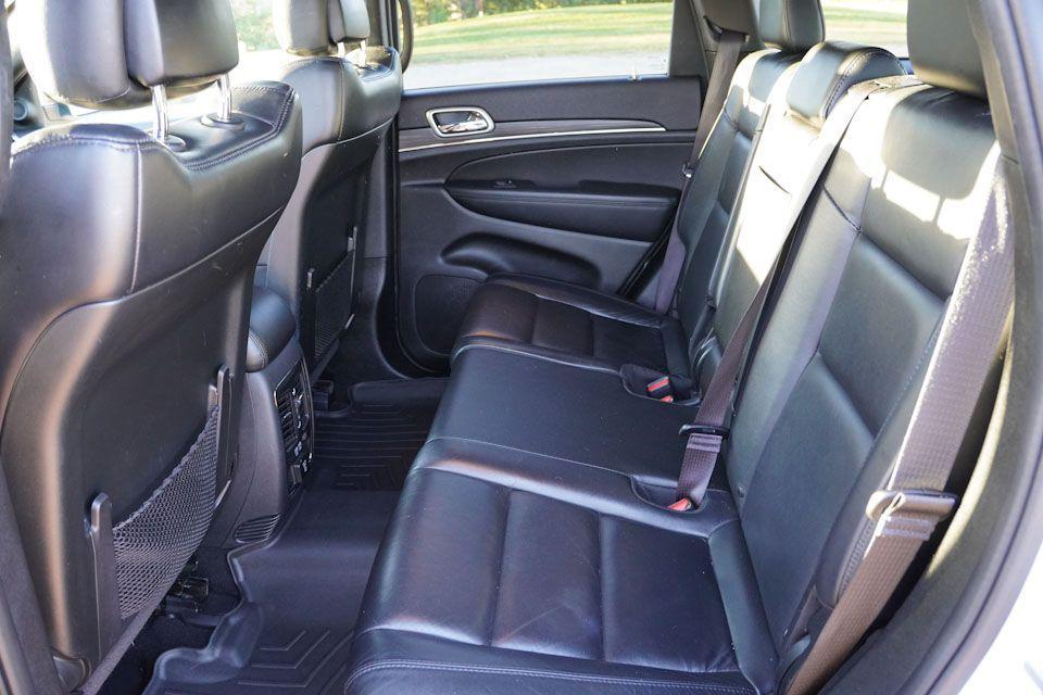 used 2019 Jeep Grand Cherokee car, priced at $17,546