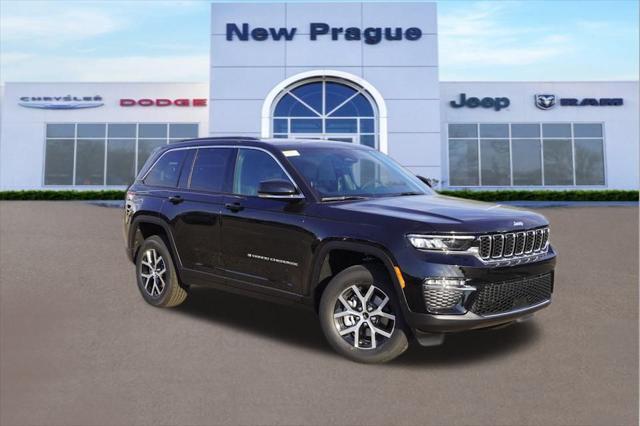 new 2025 Jeep Grand Cherokee car, priced at $43,950