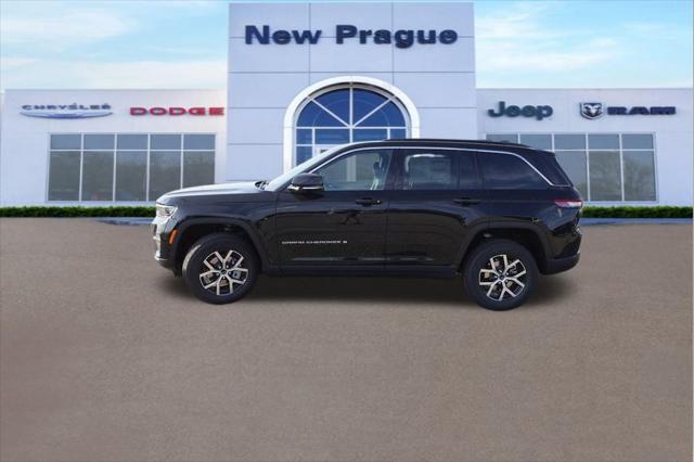 new 2025 Jeep Grand Cherokee car, priced at $43,950