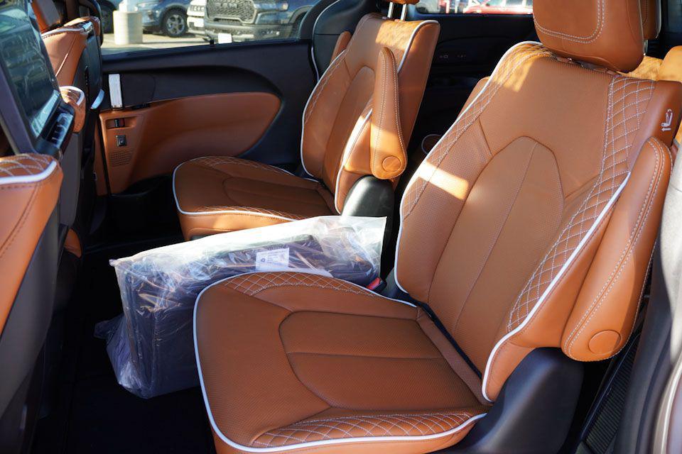 new 2026 Chrysler Pacifica car, priced at $52,979