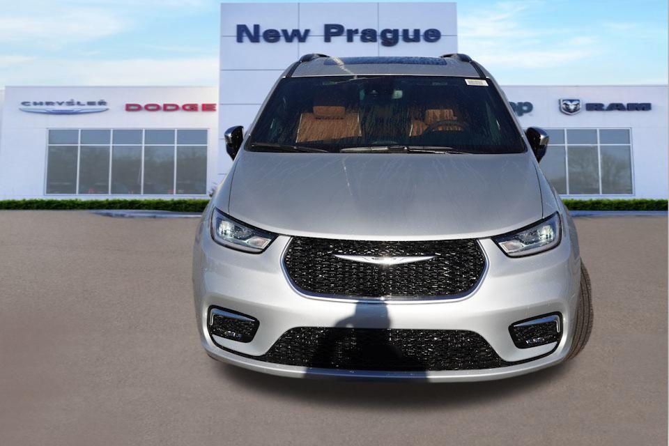 new 2026 Chrysler Pacifica car, priced at $52,979
