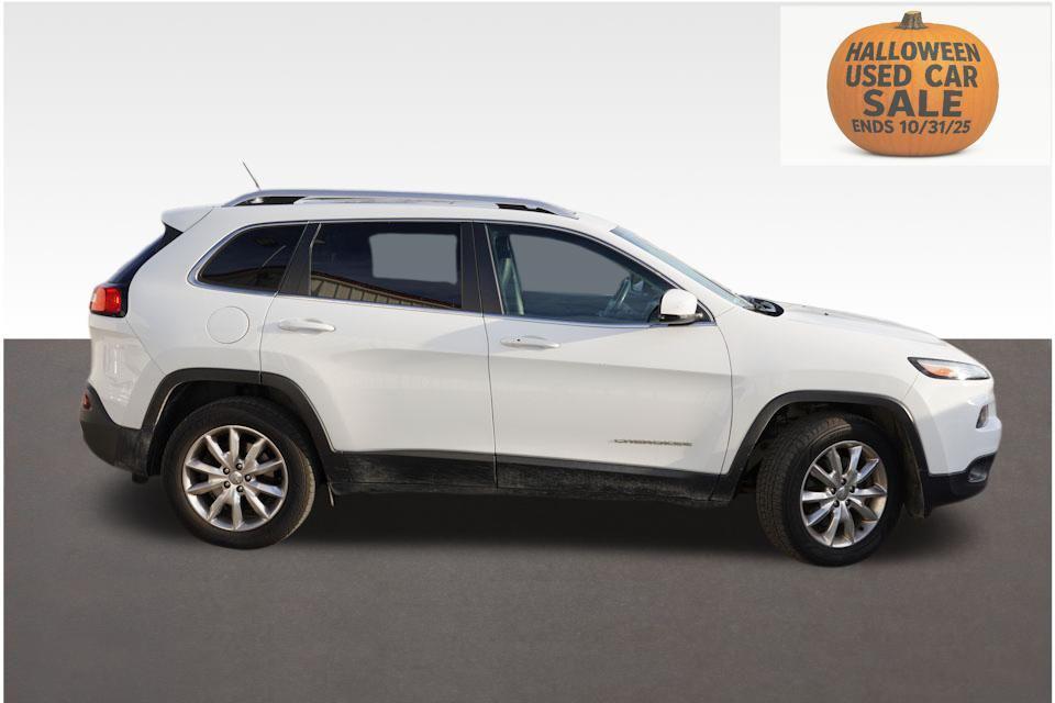 used 2015 Jeep Cherokee car, priced at $10,497