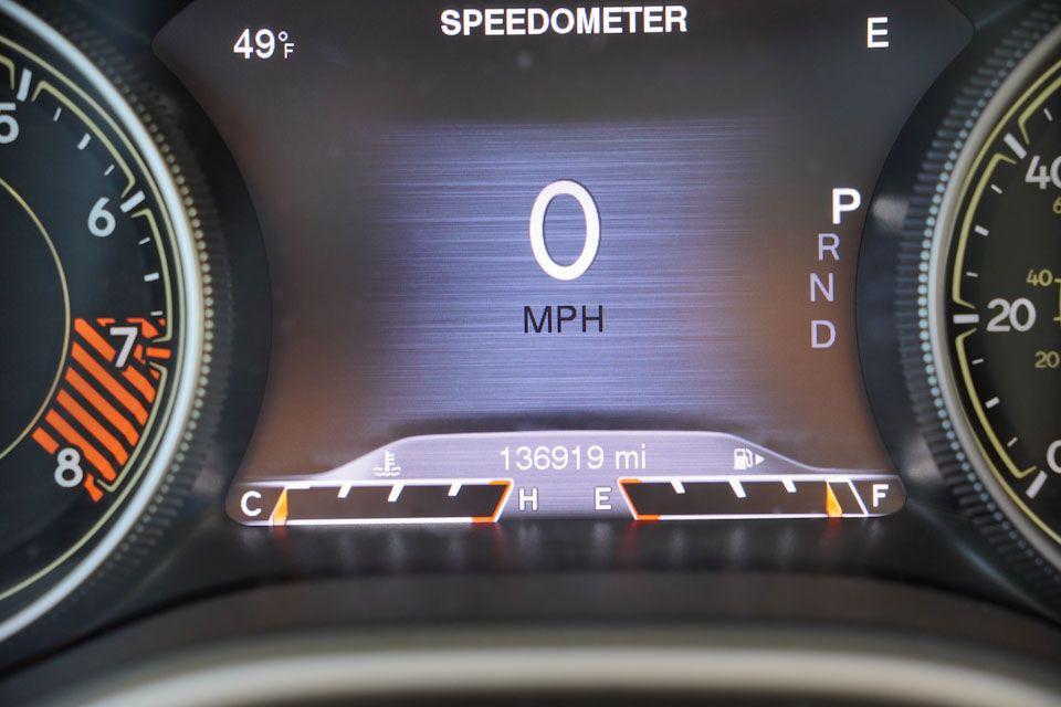 used 2015 Jeep Cherokee car, priced at $10,997