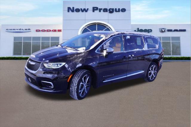 new 2025 Chrysler Pacifica car, priced at $51,475