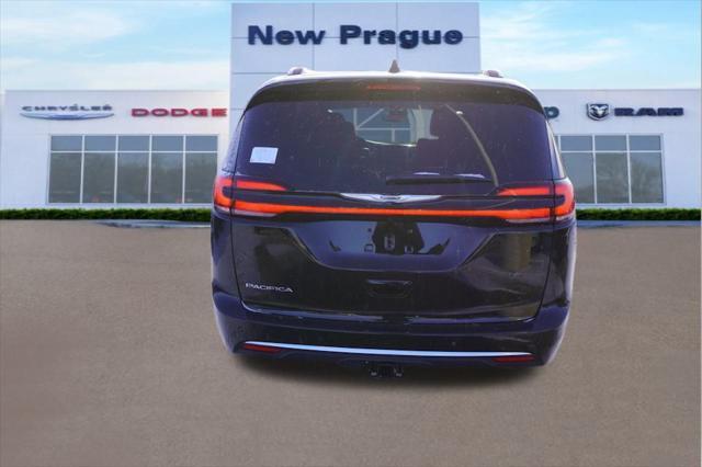 new 2025 Chrysler Pacifica car, priced at $51,475