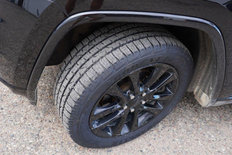 used 2019 Jeep Grand Cherokee car, priced at $22,478