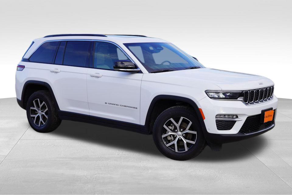 used 2024 Jeep Grand Cherokee car, priced at $38,016
