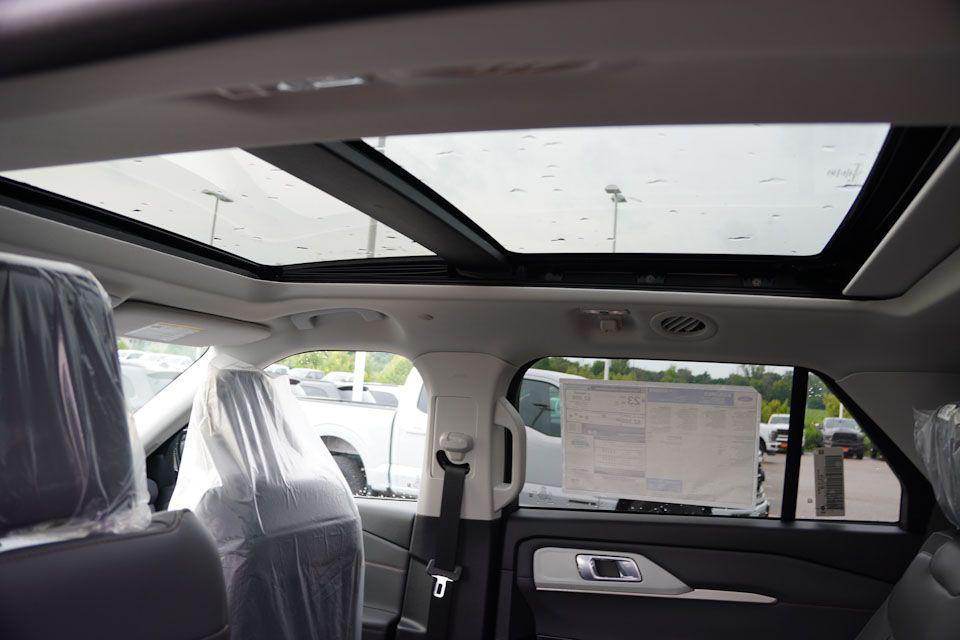 new 2025 Ford Explorer car, priced at $46,004