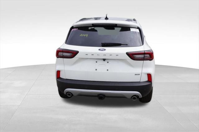 new 2025 Ford Escape PHEV car, priced at $33,269
