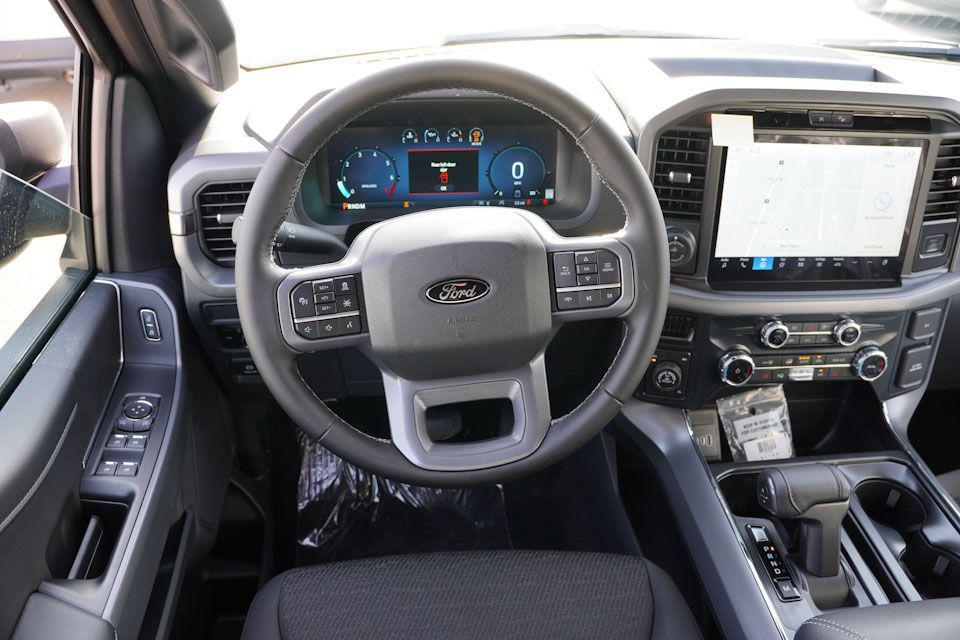 new 2025 Ford F-150 car, priced at $52,450