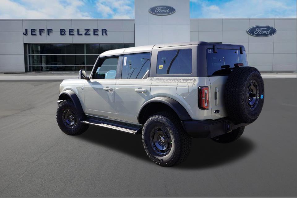 new 2025 Ford Bronco car, priced at $52,738