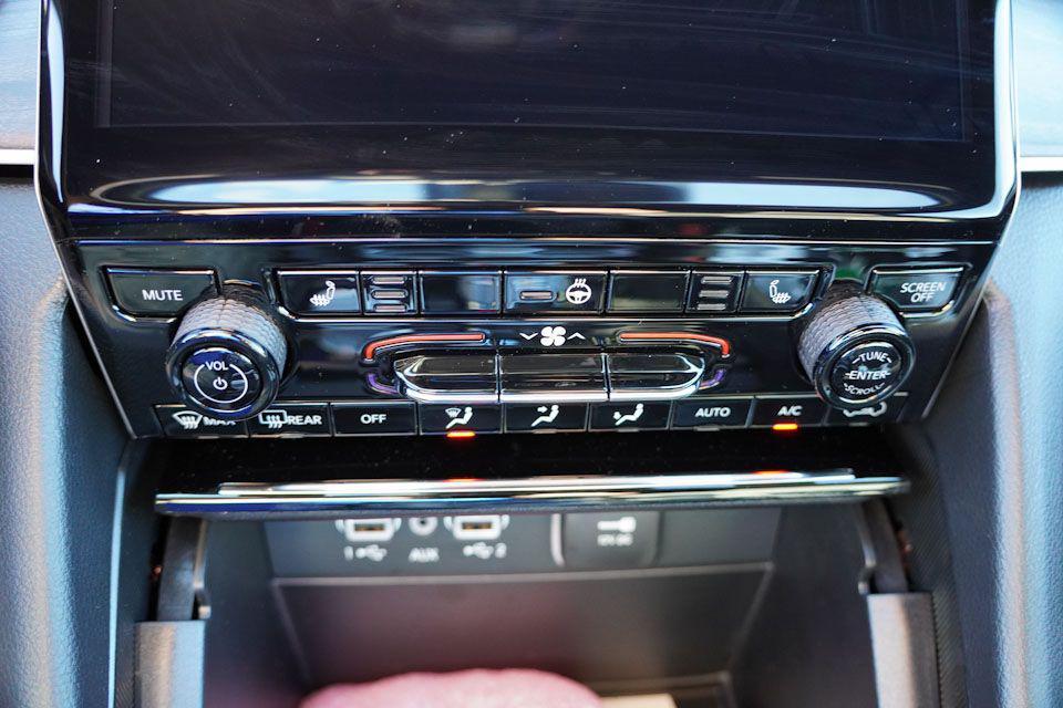 new 2025 Jeep Grand Cherokee L car, priced at $43,474