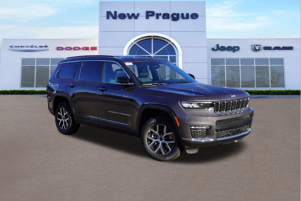 new 2025 Jeep Grand Cherokee L car, priced at $43,474