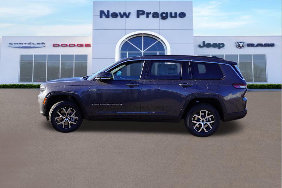 new 2025 Jeep Grand Cherokee L car, priced at $43,474
