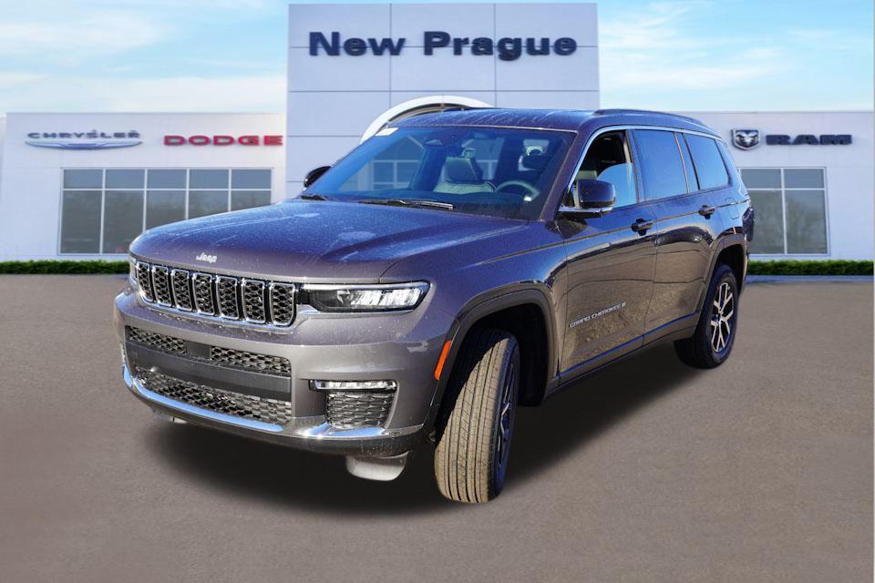 new 2025 Jeep Grand Cherokee L car, priced at $43,474