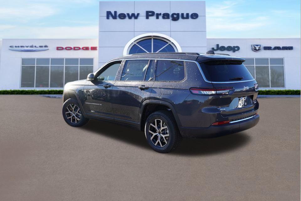 new 2025 Jeep Grand Cherokee L car, priced at $43,474