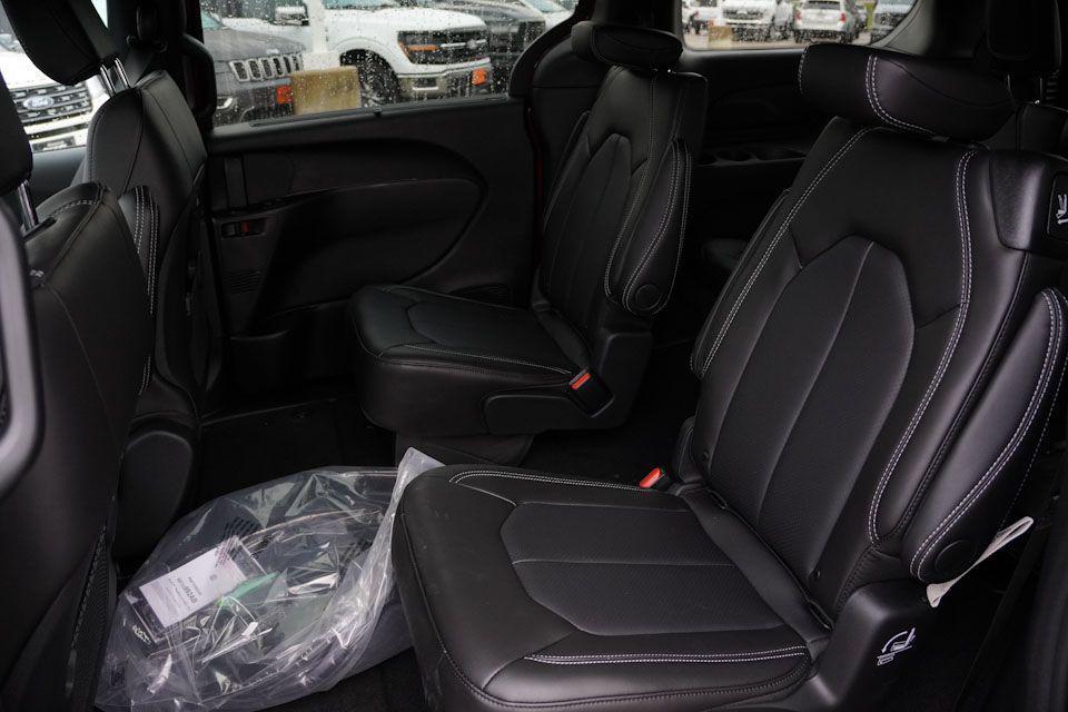 new 2026 Chrysler Pacifica car, priced at $43,797