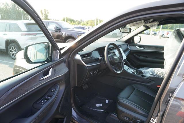 new 2024 Jeep Grand Cherokee car, priced at $40,545