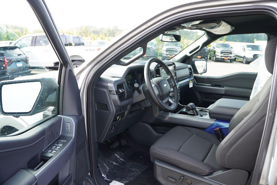 new 2025 Ford F-150 car, priced at $60,015