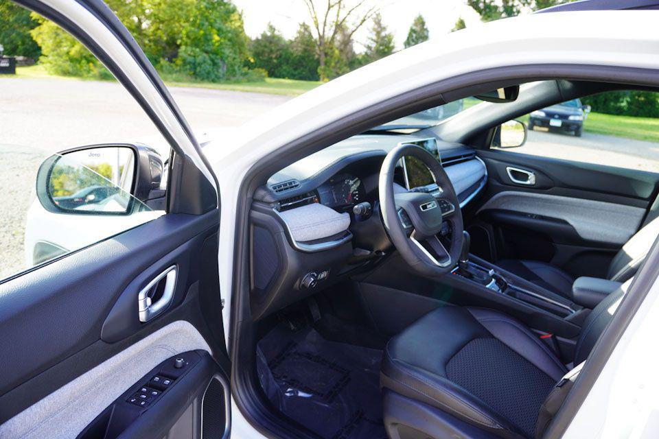 used 2024 Jeep Compass car, priced at $24,025