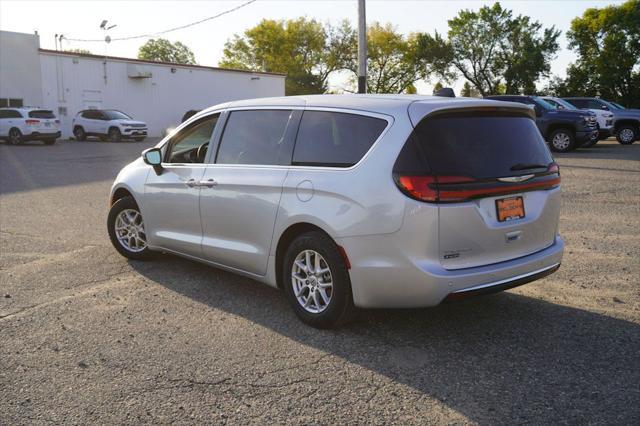 used 2023 Chrysler Pacifica car, priced at $25,521