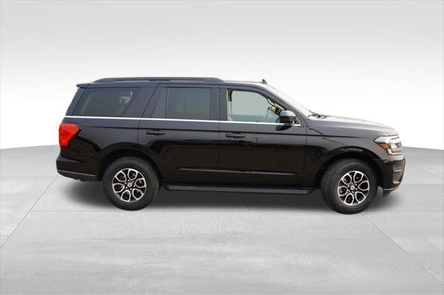 used 2024 Ford Expedition car, priced at $51,486