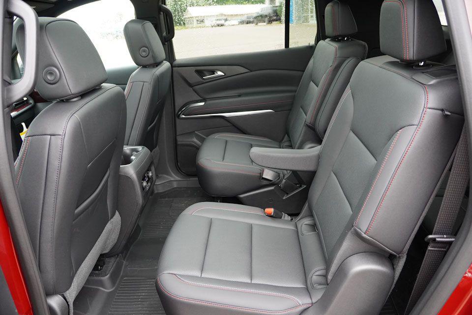 new 2025 Chevrolet Traverse car, priced at $48,000
