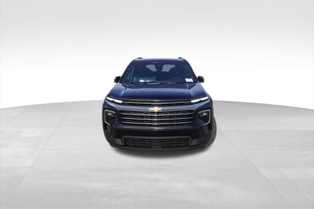 new 2025 Chevrolet Traverse car, priced at $42,690