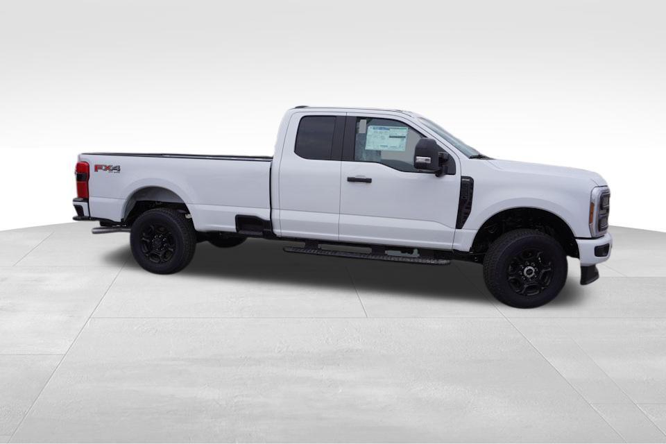 new 2025 Ford F-250 car, priced at $52,286