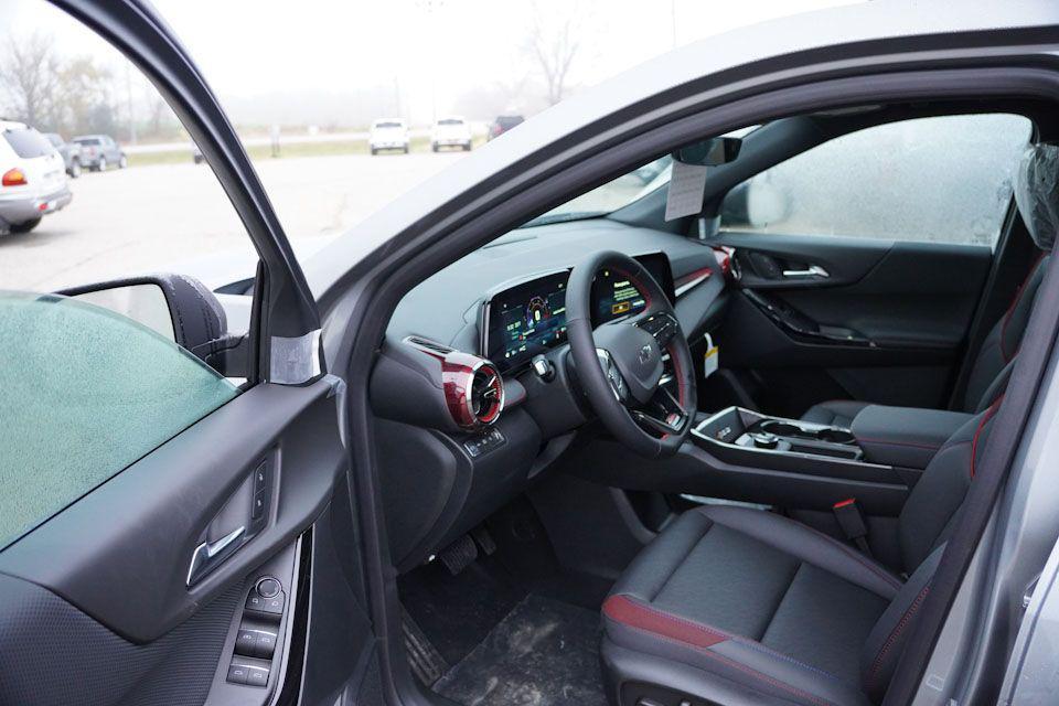 new 2026 Chevrolet Equinox car, priced at $34,740