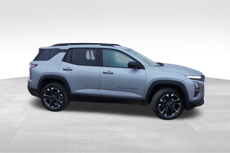 new 2026 Chevrolet Equinox car, priced at $34,740