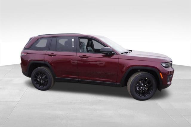 new 2025 Jeep Grand Cherokee car, priced at $39,317