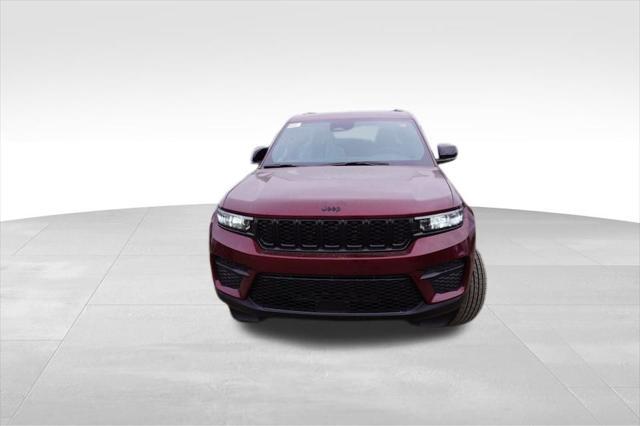 new 2025 Jeep Grand Cherokee car, priced at $39,317
