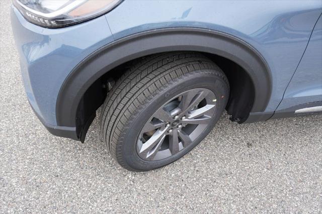 new 2025 Ford Explorer car, priced at $43,496