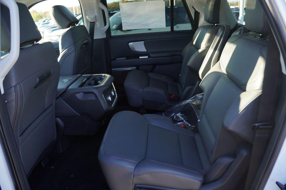 new 2025 Ford Expedition Max car, priced at $69,934