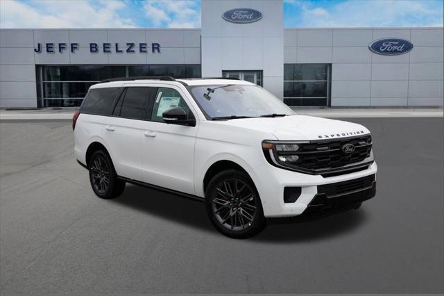 new 2025 Ford Expedition car, priced at $79,980